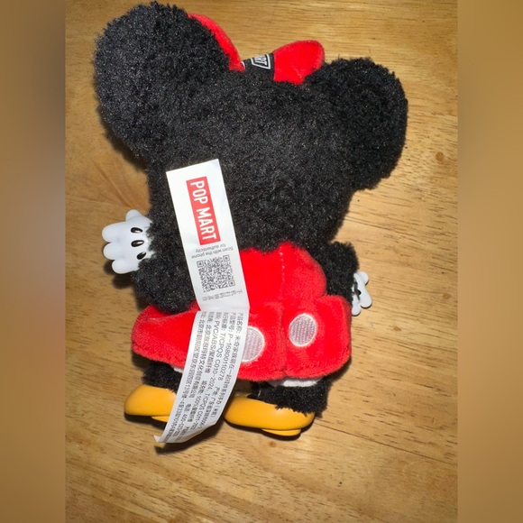 NWT Pop Mart Disney Mickey Family - Minnie - Picture 8 of 10